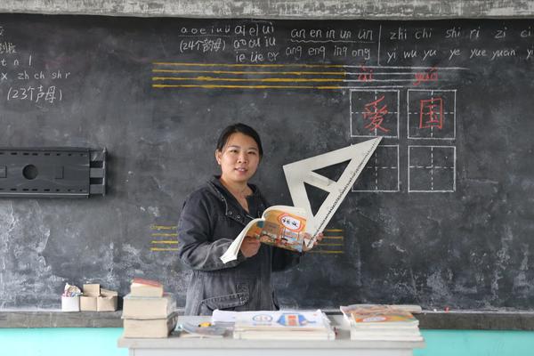衛(wèi)報(bào)：西漢姆準(zhǔn)備把女隊(duì)股份出售給美國私募股權(quán)基金