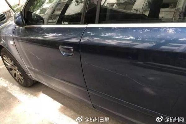 曼聯“恐慌性引援”遭質疑！簽拉芒斯太倉促，大馬丁曾近在咫尺
