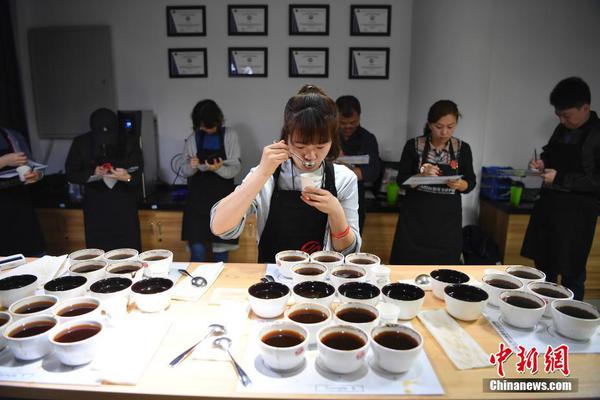 迪馬濟奧：切爾西考慮引進米蘭前鋒圣地亞哥