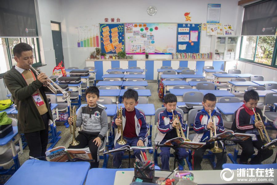 莫耶斯：格拉利什給我們帶來巨大改變 埃弗頓的目標(biāo)始終是沖歐戰(zhàn)