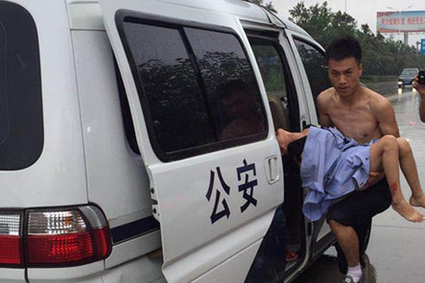 阿莫林：庫尼亞、芒特和達洛特本場缺陣，奧納納需要換個環境